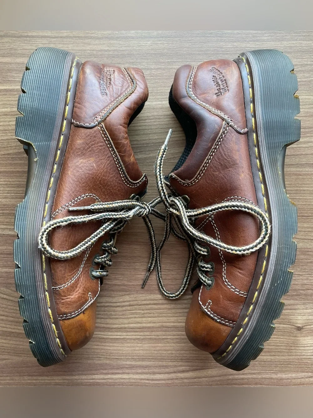 VTG Dr. Martens 8A40 Brown Leather Platform Oxfords Made in England Chunky Men 8